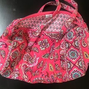 Vera Bradley medium sized duffle. EUC